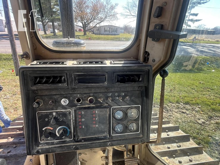 caterpillar-d6h-xl-image-49