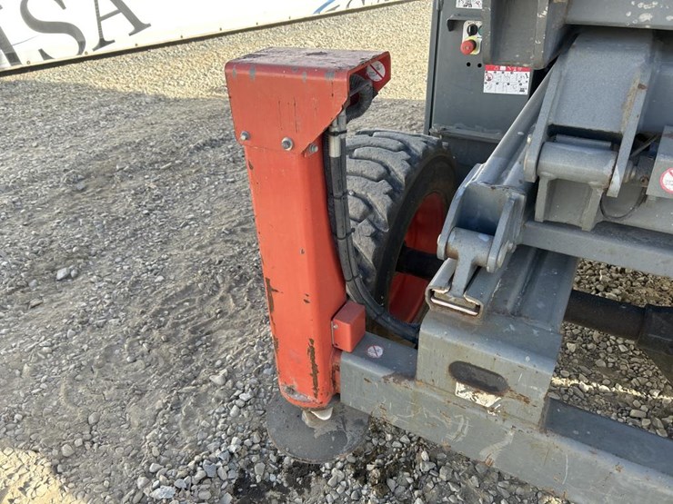 skyjack-sj8841rt-image-12