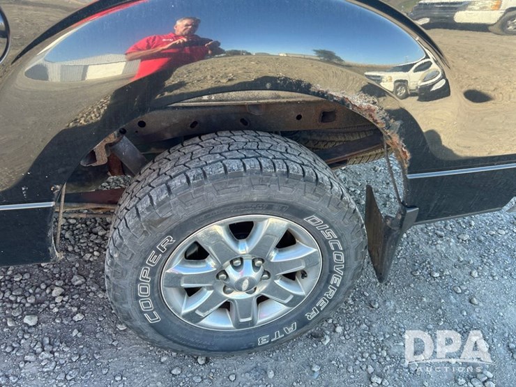 ford-f150-xlt-image-15