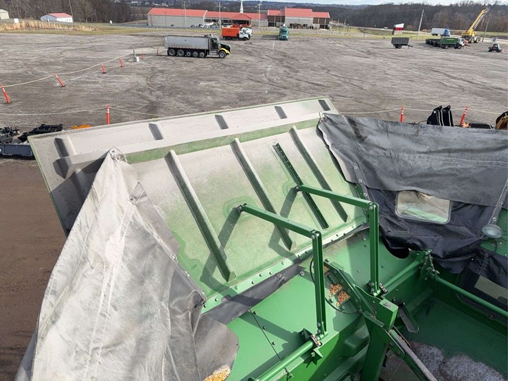 2013-john-deere-s670-image-39