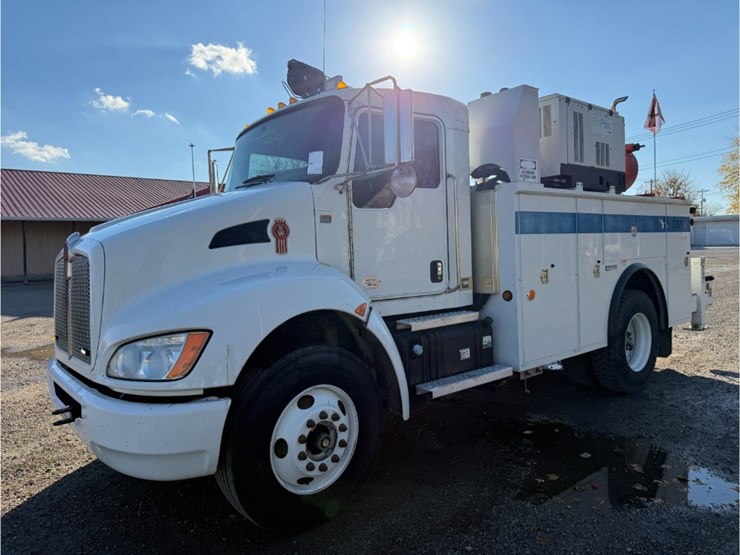 2015-kenworth-t270-image-5
