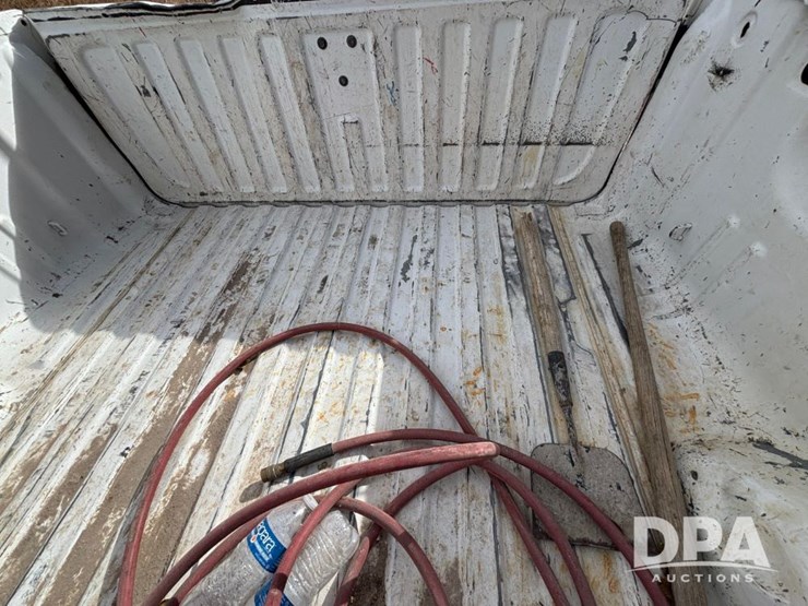 2009-gmc-sierra-2500hd-image-31