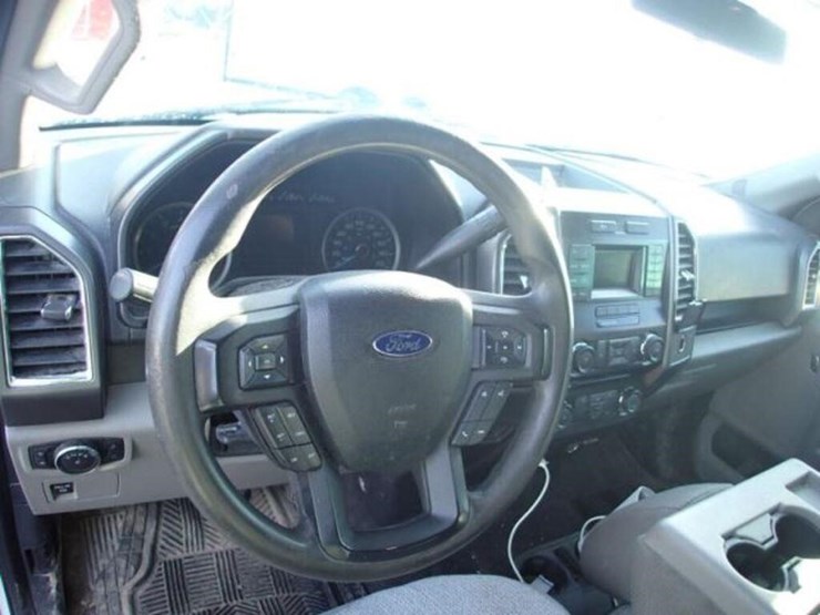 ford-f150-xlt-image-14