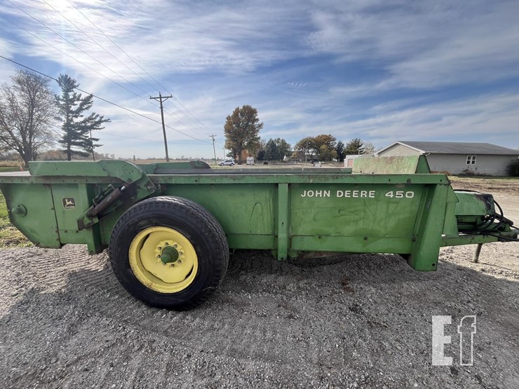 john-deere-450-image-5