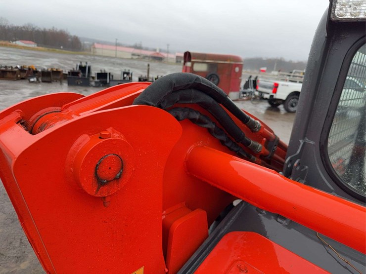 2015-kubota-svl75-2-image-42