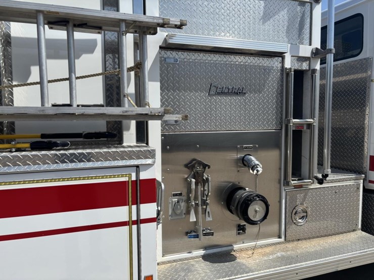 freightliner-fl80-image-12