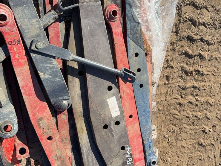 pallet-of-3pt-sway-arms-image-4