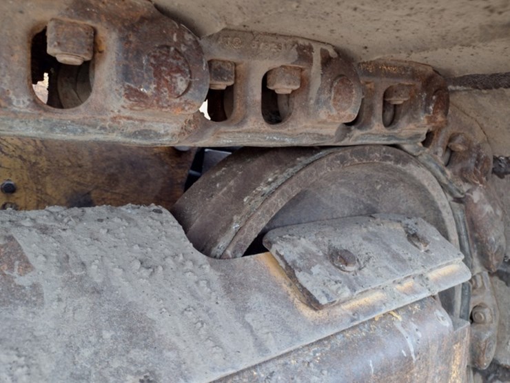 caterpillar-d5k2-lgp-image-37