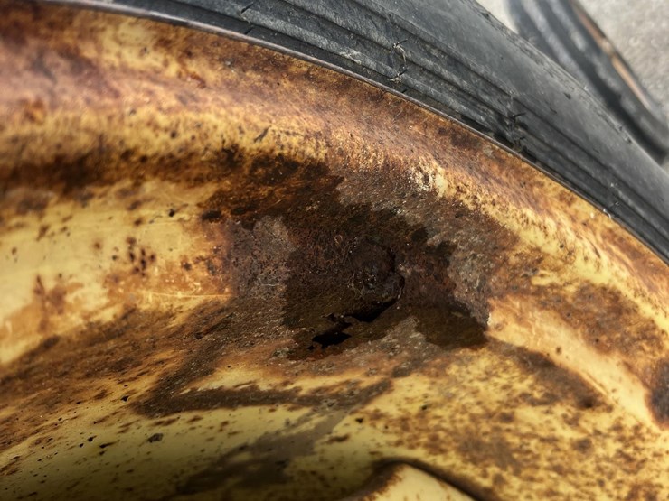 john-deere-430w-image-21