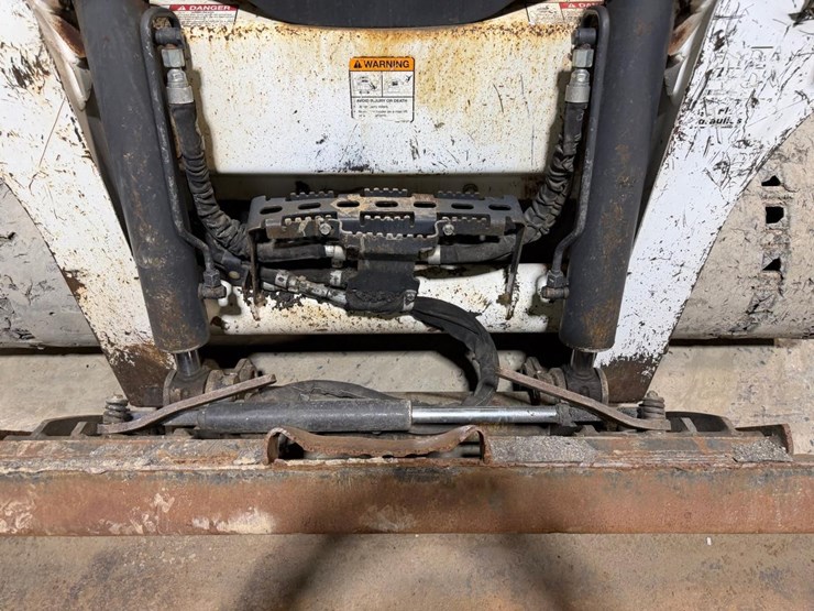 2019-bobcat-t770-image-10