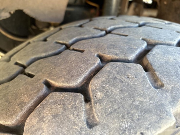 1997-cummins-m11-image-75