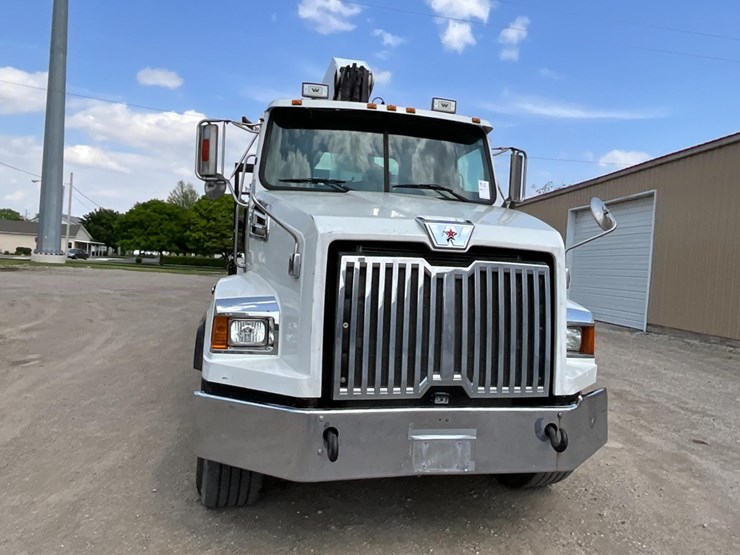 western-star-4700sb-image-8