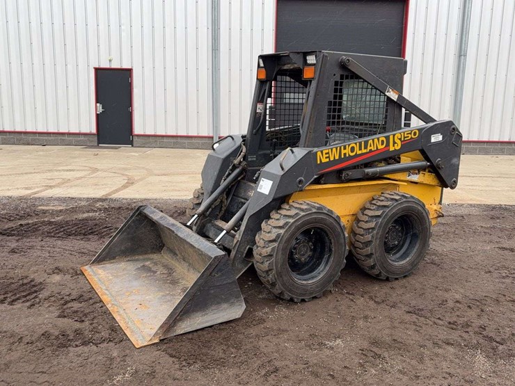 2002-new-holland-ls150-image-1