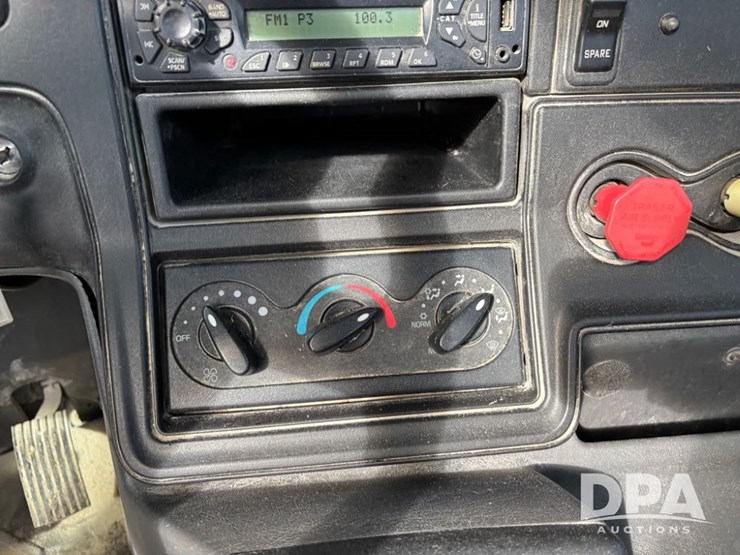 2012-international-prostar-image-60