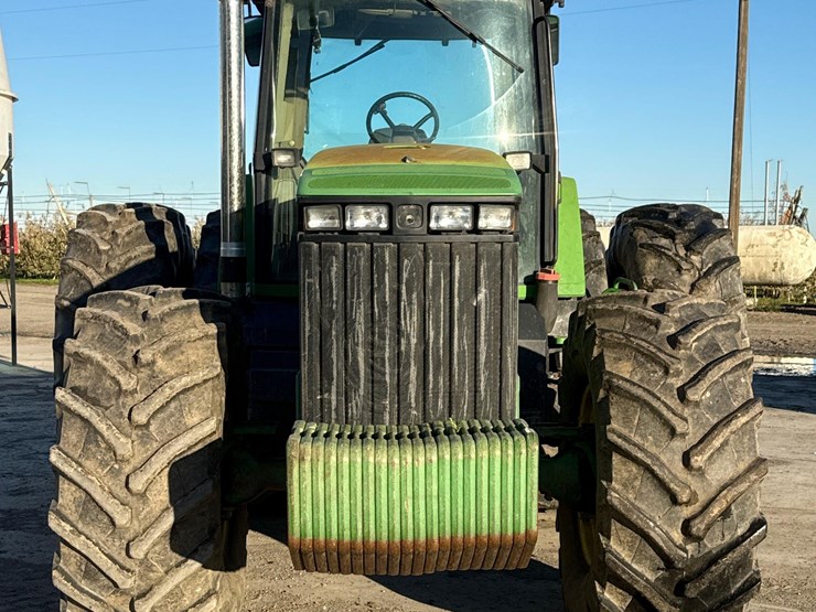 john-deere-8400-image-8
