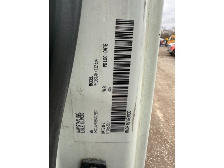 2014-international-prostar-image-22