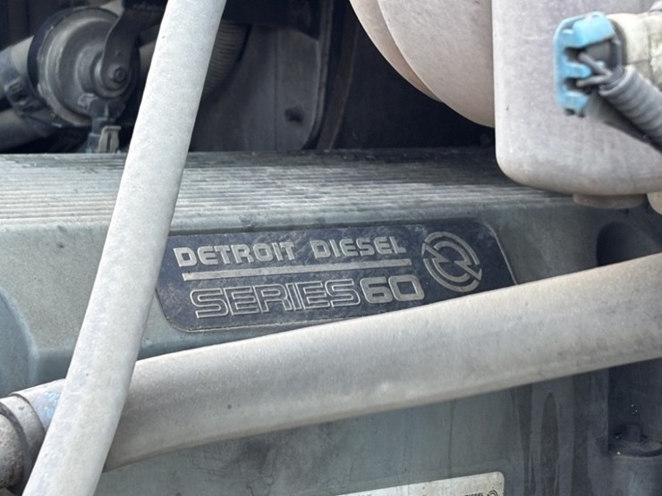 freightliner-s/a-truck-tractor-image-16