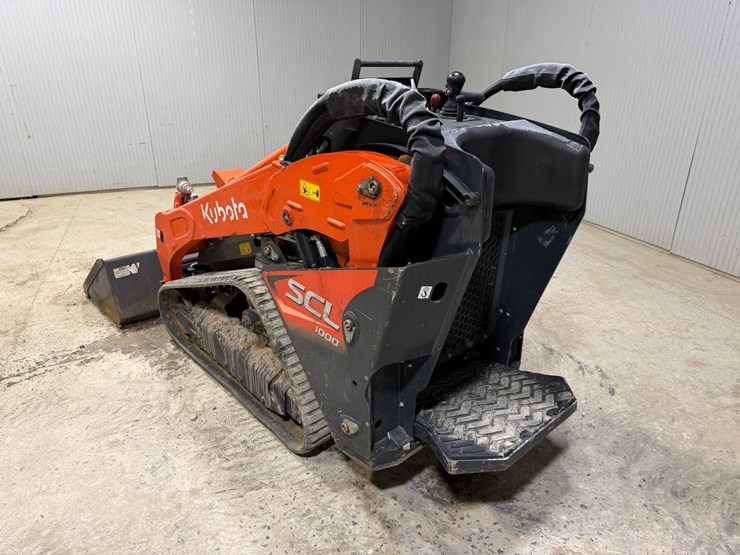 2023-kubota-scl1000-image-3