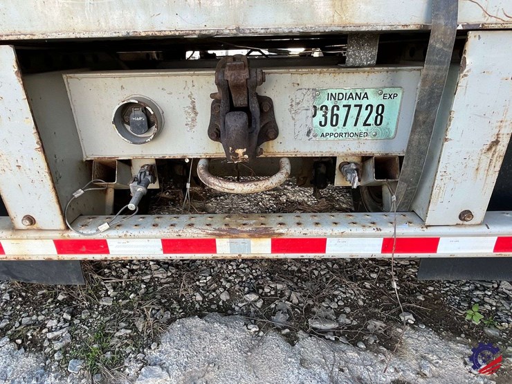 2014-stoughton-28-ft-image-6