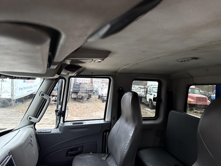 2017-international-4300-sba-image-46