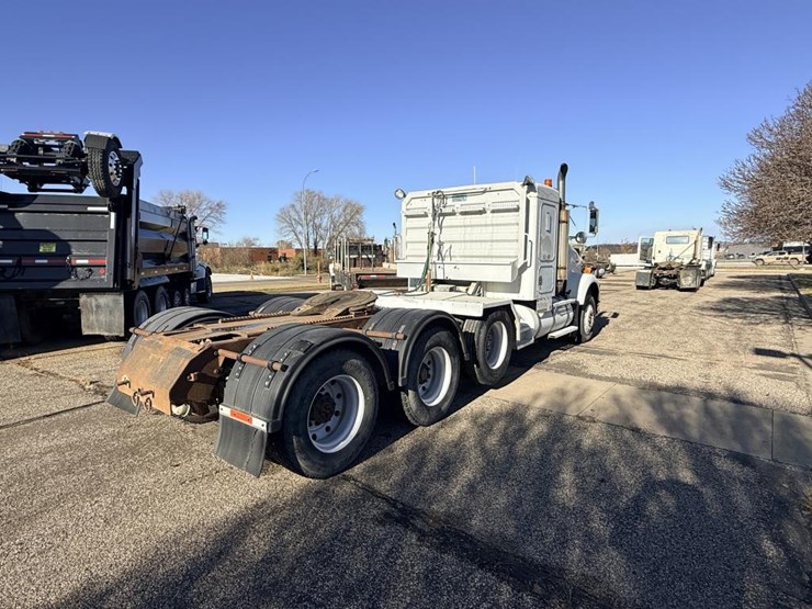 1993-kenworth-t800b-image-5