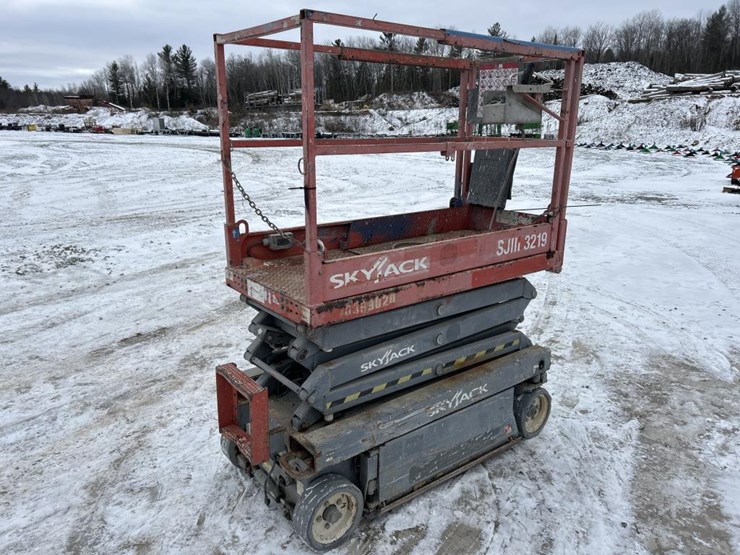 skyjack-sjiii3219-image-5