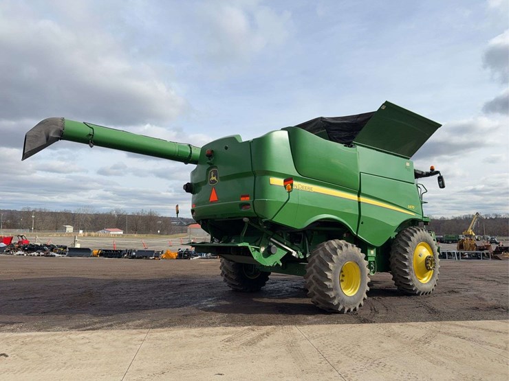 2013-john-deere-s670-image-3