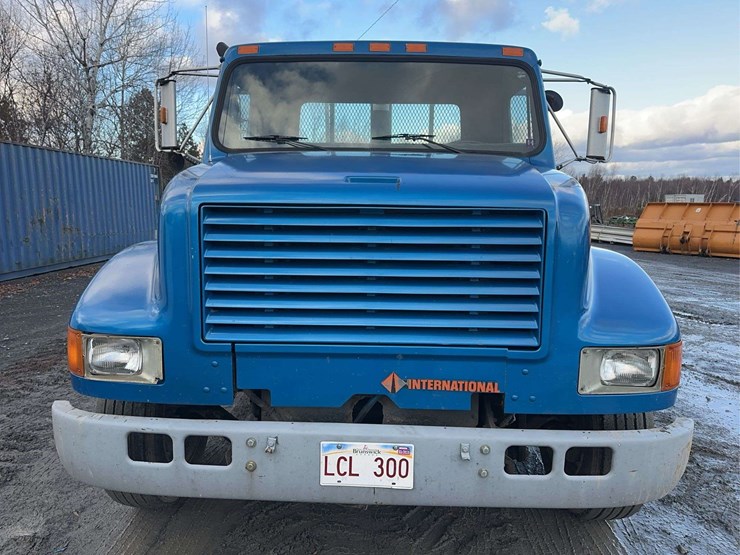1991-international-4700-image-2
