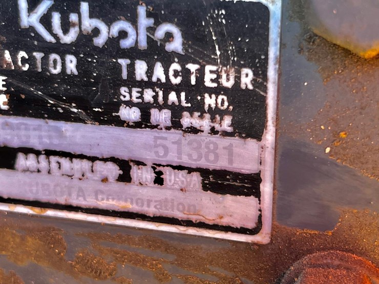 2014-kubota-l3901hst-image-34