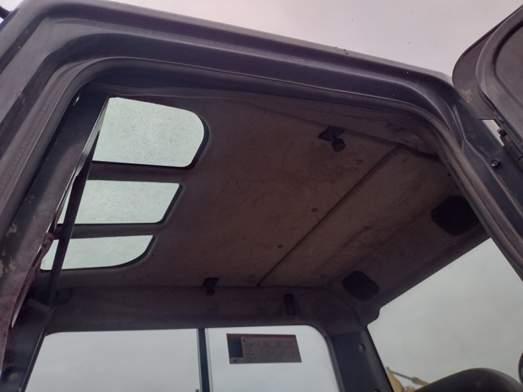 kubota-kx057-image-15