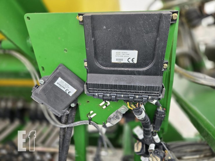 john-deere-1990ccs-image-11