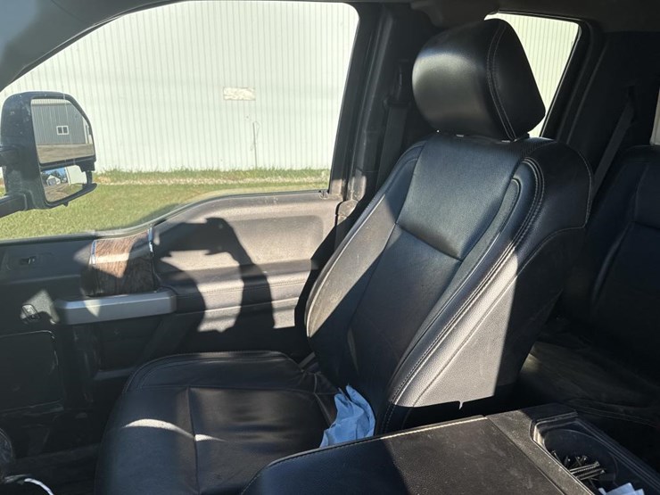 2018-ford-f450-image-33