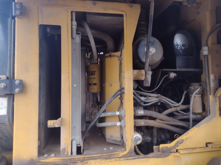 caterpillar-it28g-image-26