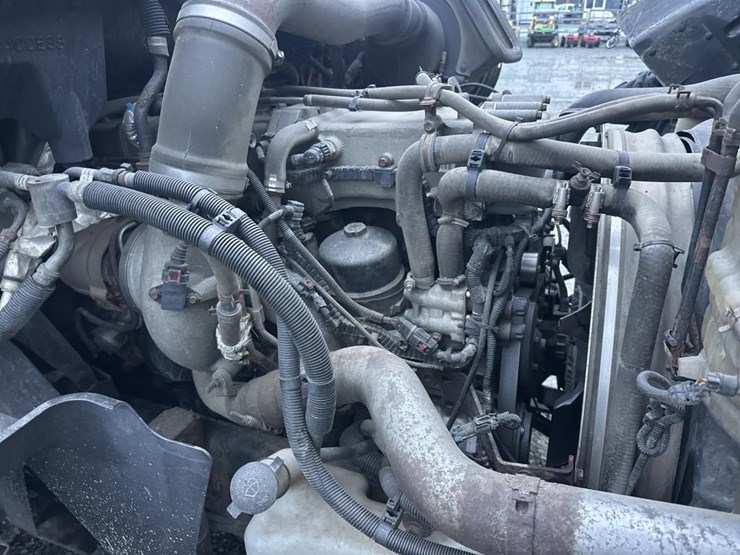 2014-international-prostar-image-47