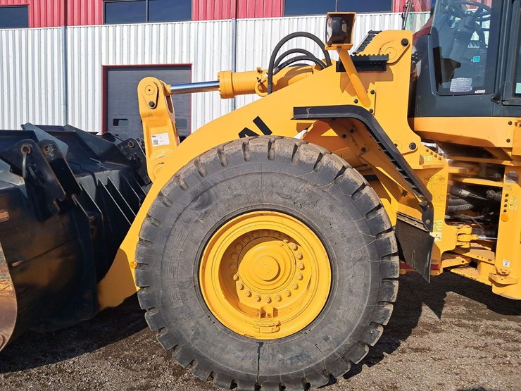 2018-hyundai-hl965-image-6