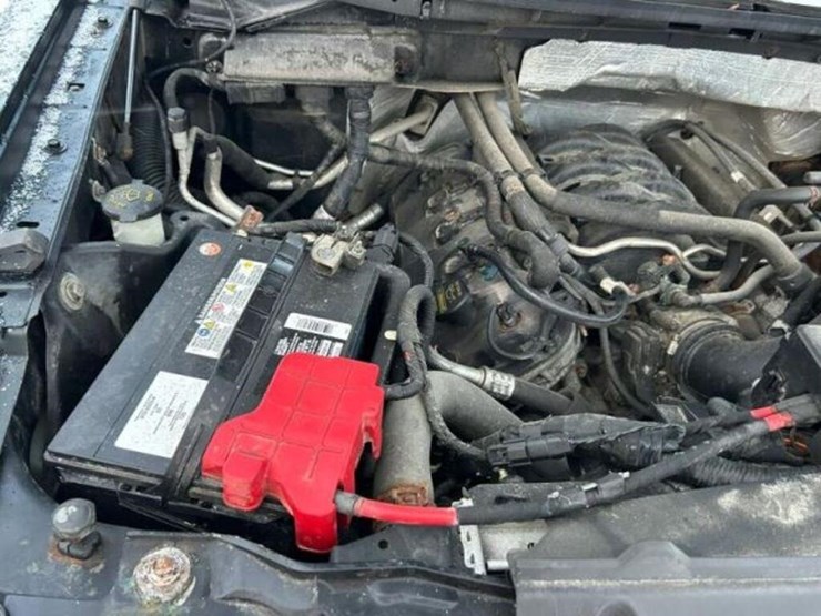 2012-ford-f150-xlt-image-30