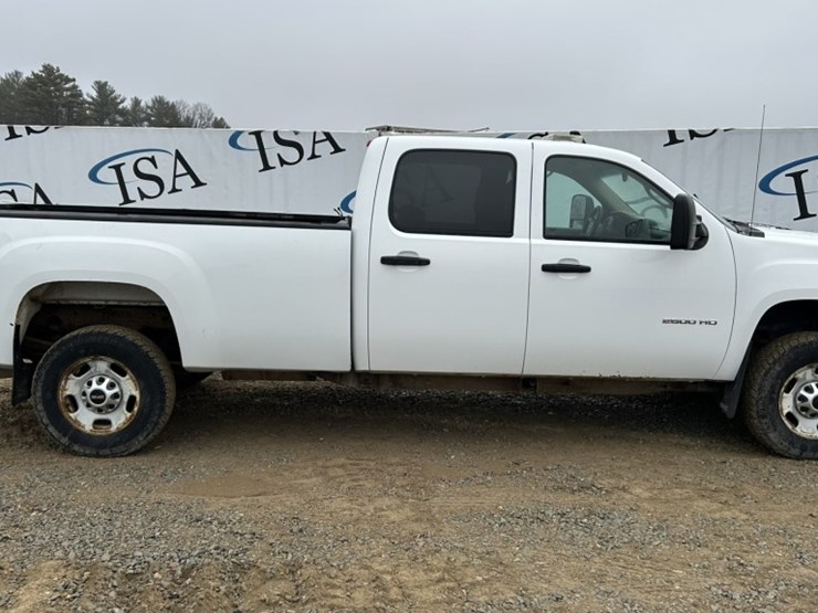 2011-gmc-2500-image-6