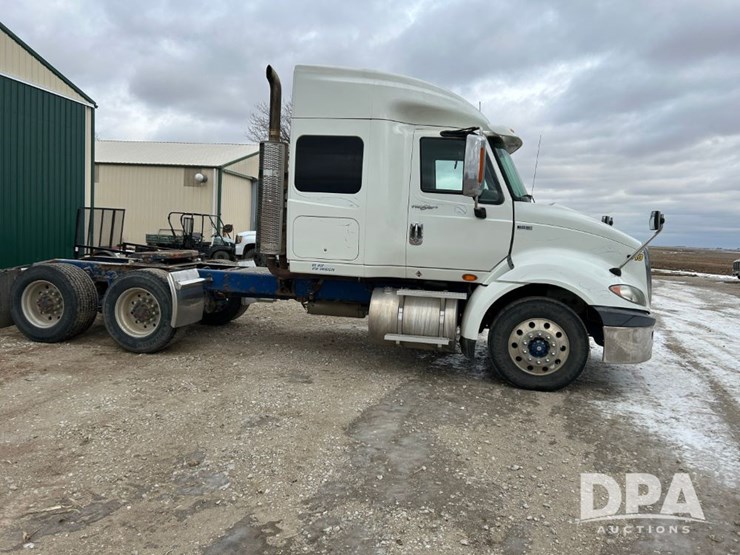 international-prostar-image-16