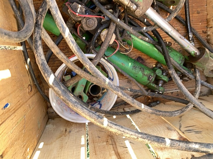 john-deere-7200-image-14