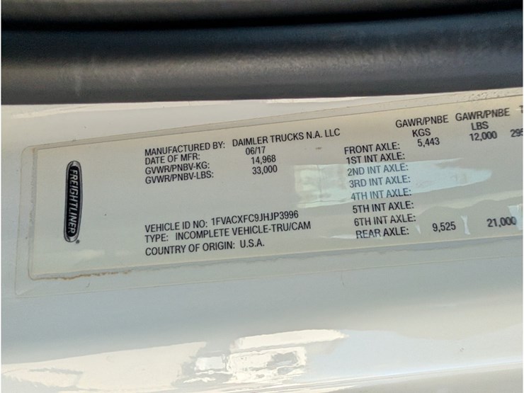 freightliner-m2-106-image-23