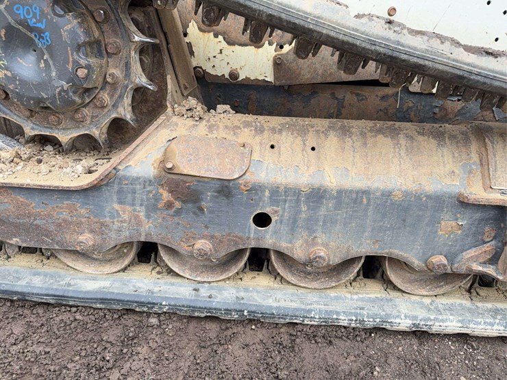 bobcat-t595-image-15