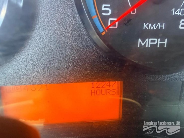 international-durastar-4400-image-7