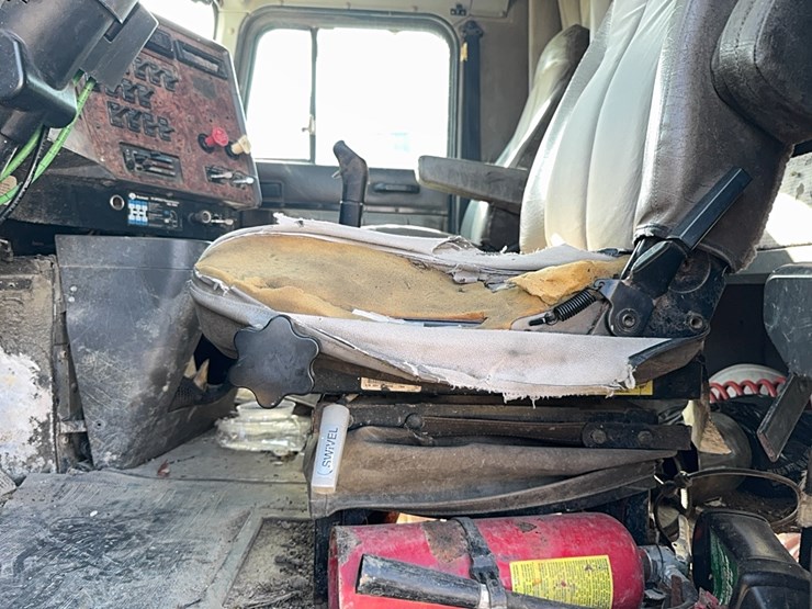 1997-international-9200-image-17