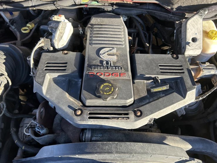 2008-dodge-3500-image-37