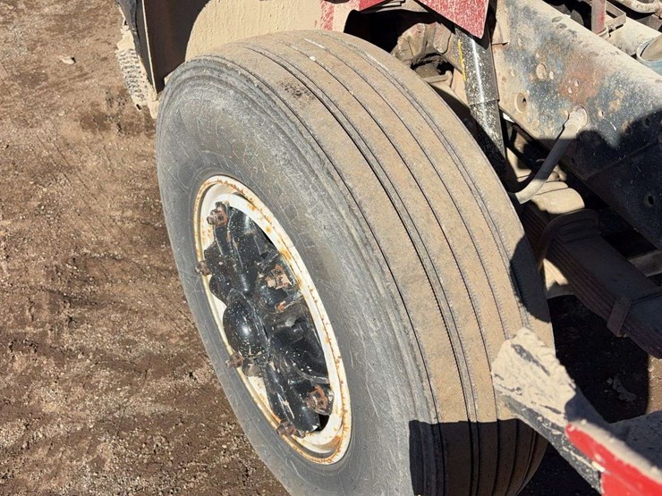 1993-international-4900-image-17