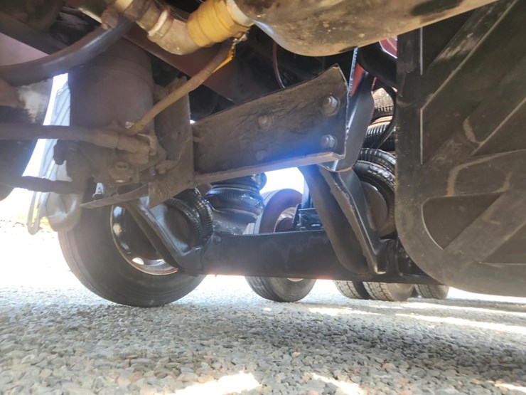 2002-kenworth-t800-image-31