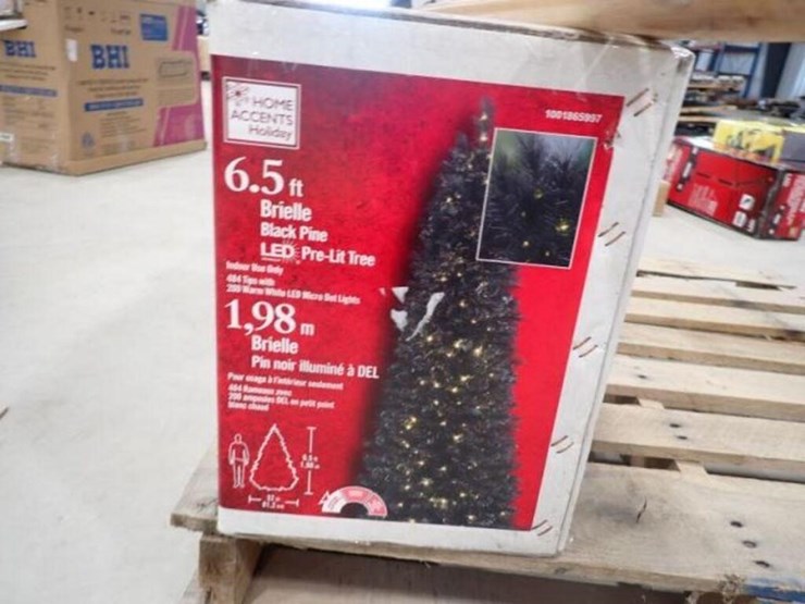 6.5-ft-brielle-black-pine-led-christmas-tree-image-9