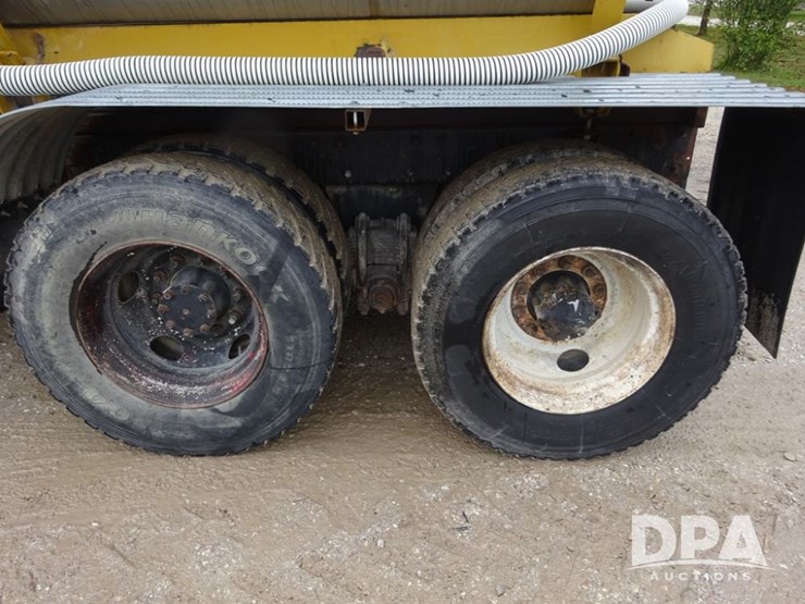 mack-r686st-image-50