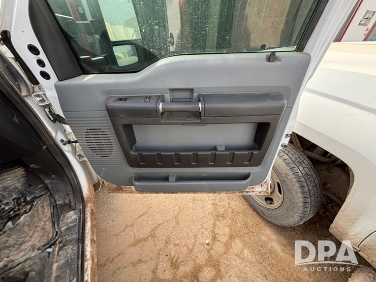 ford-f250-xl-image-59