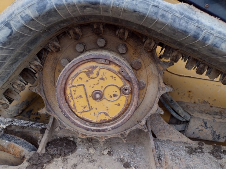 caterpillar-279c-image-18